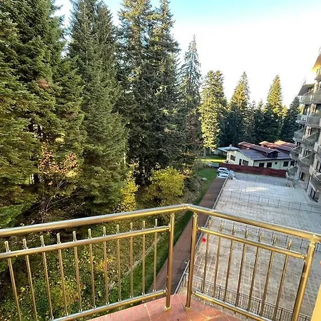 Flora 412 Апартаменты *