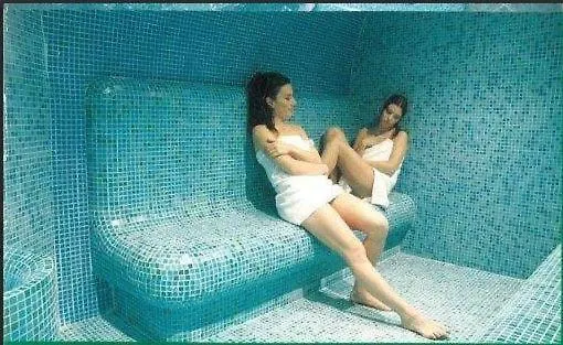 Apartment Flora 412 *